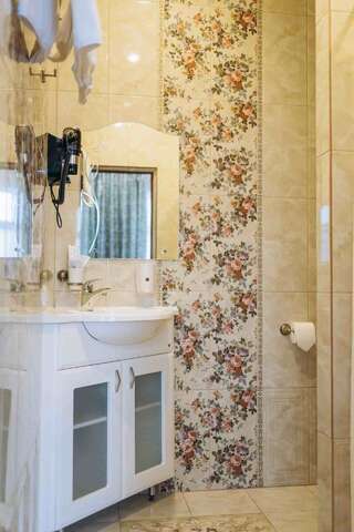 Гостиница Элизий Арамиль Номер категории "Люкс"-4